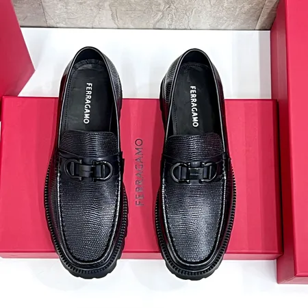 フェラガモ ビジネスシューズ