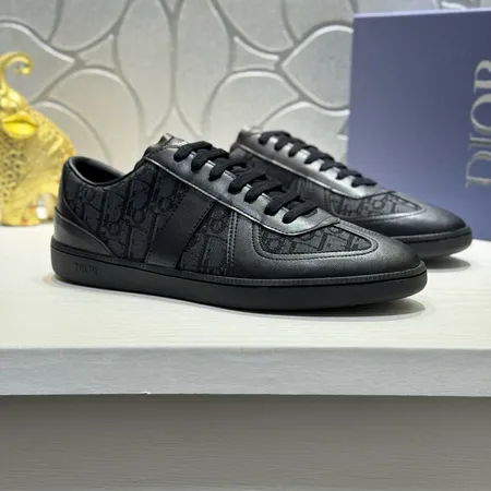 ディオール カジュアルシューズ