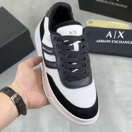 アルマーニ カジュアルシューズ