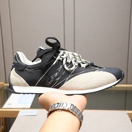 ディオール カジュアルシューズ