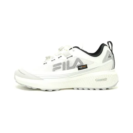 フィラ スニーカー