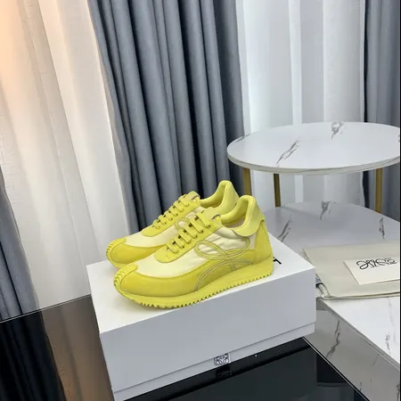 ロエベ カジュアルシューズ