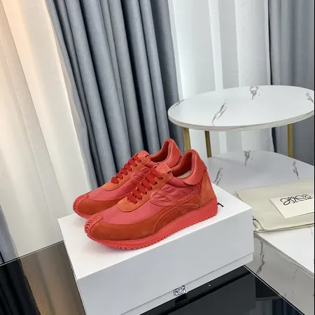 ロエベ カジュアルシューズ