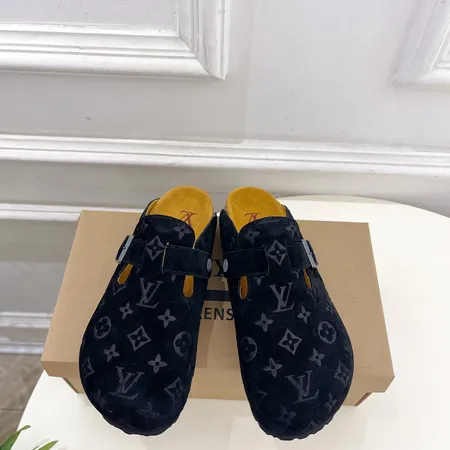 ルイヴィトン スリッパ