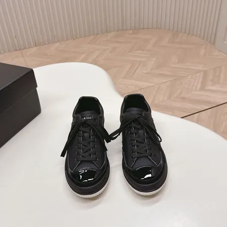 シャネル カジュアルシューズ