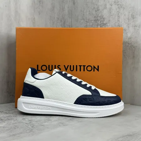 ルイヴィトン カジュアルシューズ