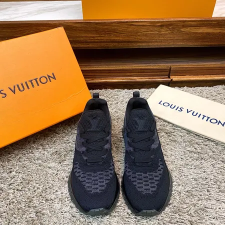 ルイヴィトン スニーカー