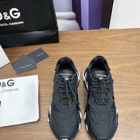 ドルチェ＆ガッバーナ スニーカー