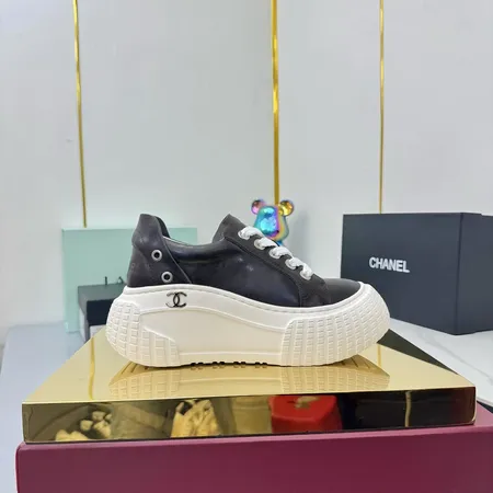 シャネル カジュアルシューズ