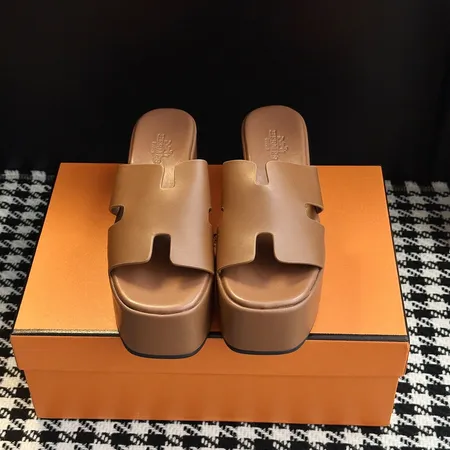 エルメス サンダル