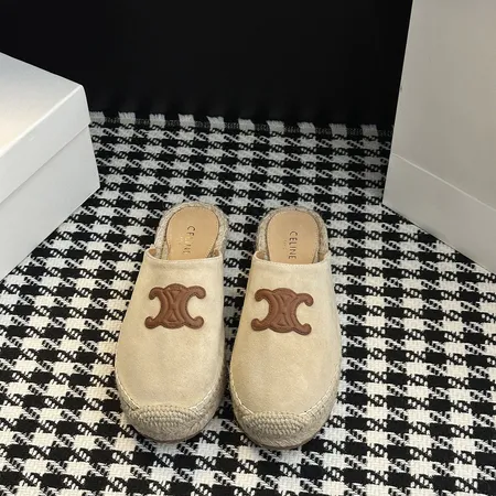 セリーヌ スリッパ