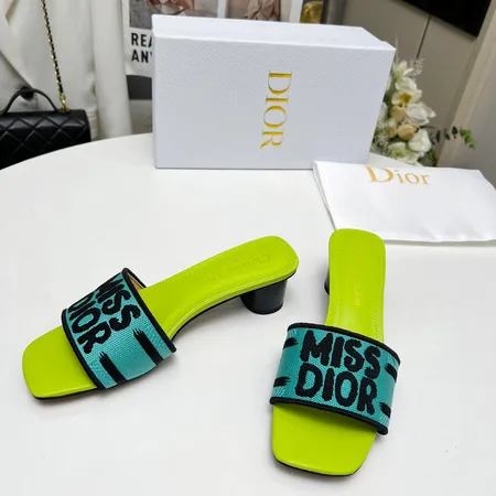 ディオール スリッパ