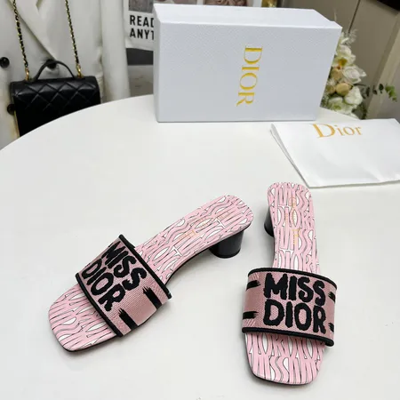 ディオール スリッパ