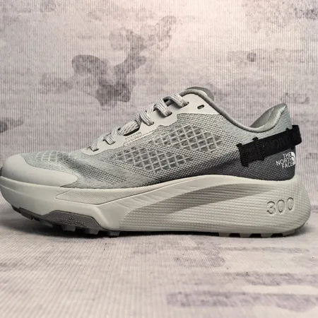 ノースフェイス スニーカー