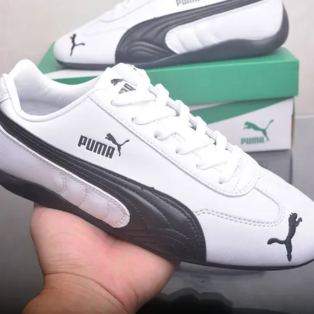 プーマ カジュアルシューズ