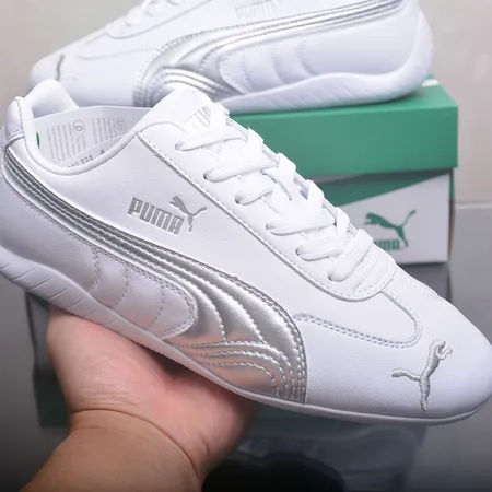 プーマ カジュアルシューズ