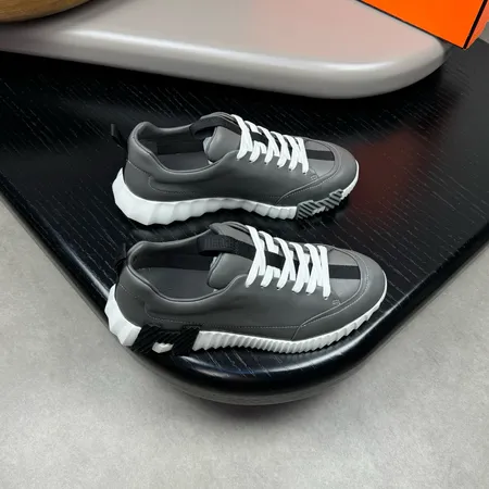 エルメス カジュアルシューズ