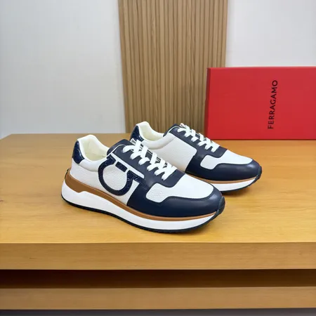 フェラガモ スニーカー