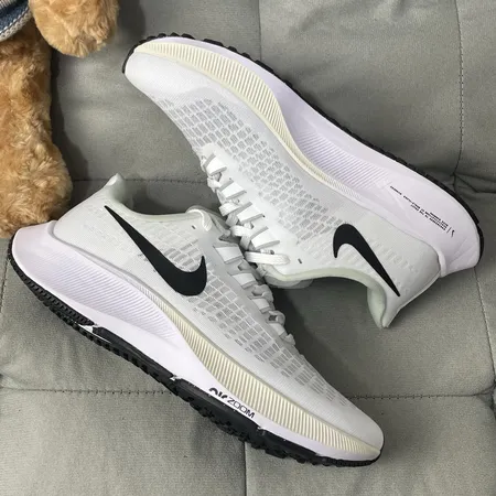 ナイキ スニーカー