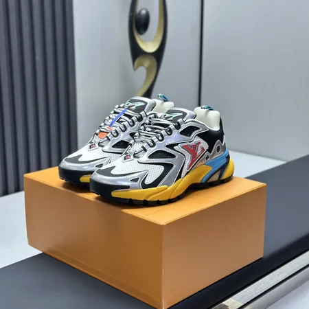 ルイヴィトン スニーカー