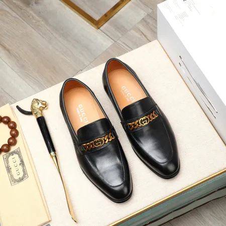 グッチ ビジネスシューズ