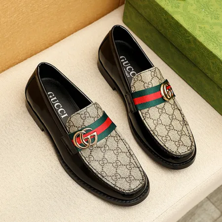 グッチ ビジネスシューズ