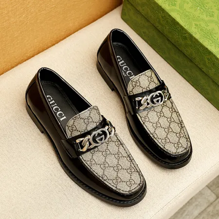 グッチ ビジネスシューズ