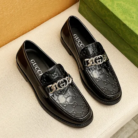 グッチ ビジネスシューズ