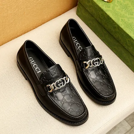 グッチ ビジネスシューズ