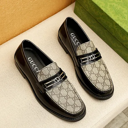 グッチ ビジネスシューズ