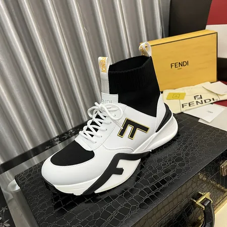 フェンディ スニーカー