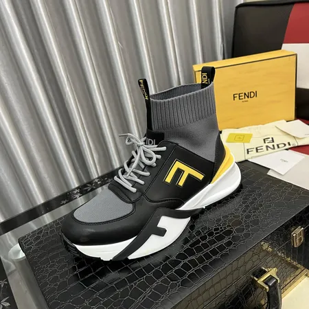 フェンディ スニーカー