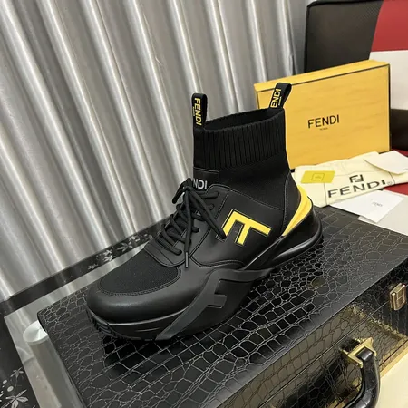 フェンディ スニーカー