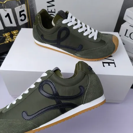 ロエベ カジュアルシューズ