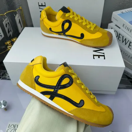 ロエベ カジュアルシューズ