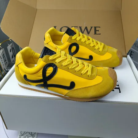 ロエベ カジュアルシューズ