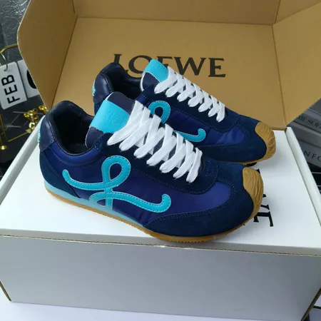 ロエベ カジュアルシューズ