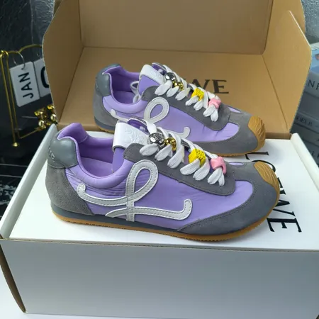 ロエベ カジュアルシューズ