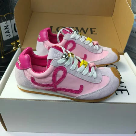 ロエベ カジュアルシューズ