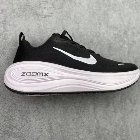 ナイキ スニーカー