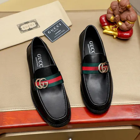 グッチ ビジネスシューズ