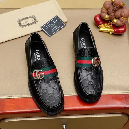 グッチ ビジネスシューズ