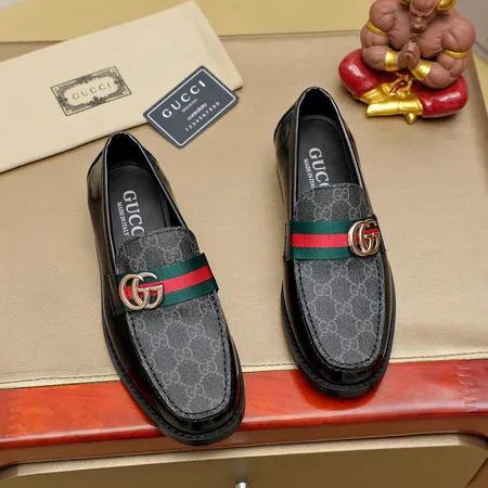 グッチ ビジネスシューズ