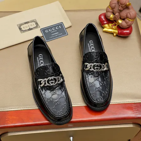 グッチ ビジネスシューズ
