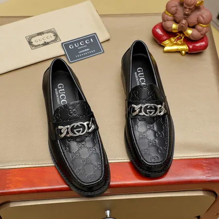 グッチ ビジネスシューズ