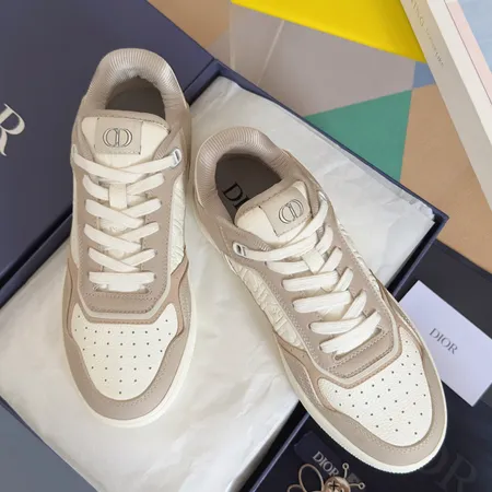 ディオール カジュアルシューズ