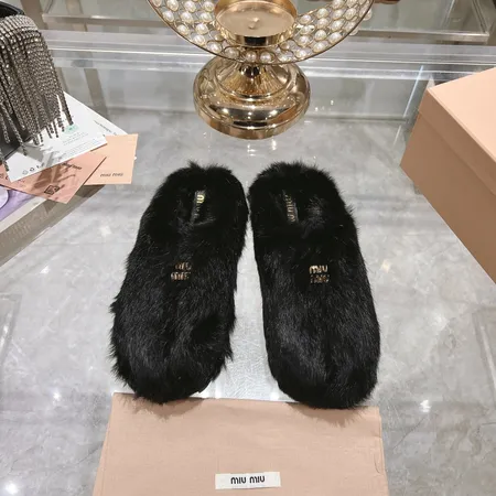 ミュウミュウ スリッパ