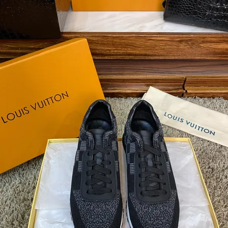 ルイヴィトン スニーカー