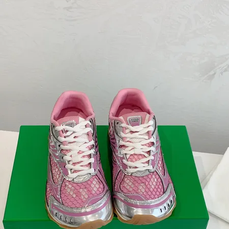 ボッテガ ヴェネタ スニーカー