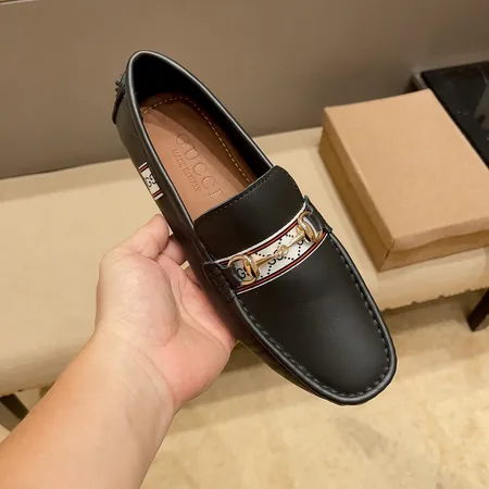 グッチ ビジネスシューズ